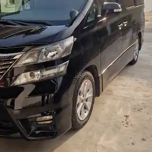 Toyota Vellfire, 2014