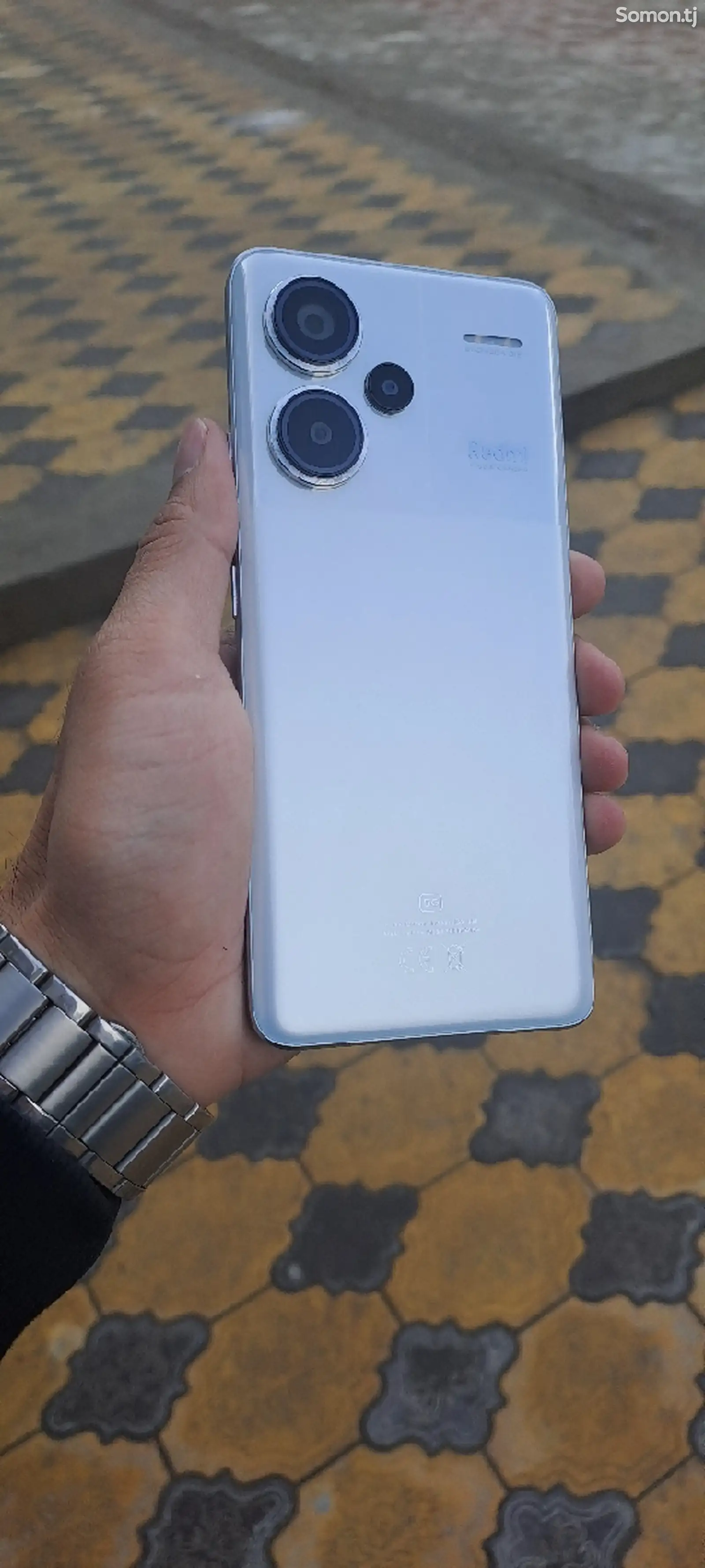 Xiaomi Redmi note 13 pro plus-1