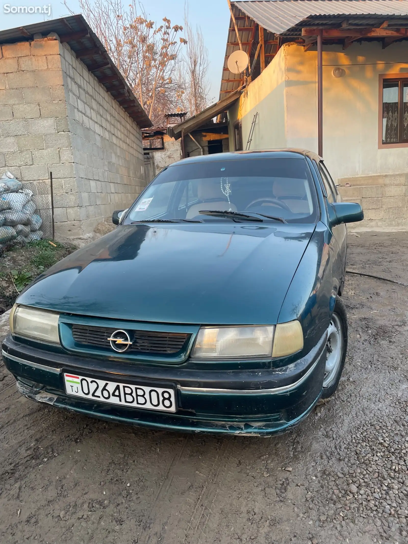 Opel Vectra A, 1995-1