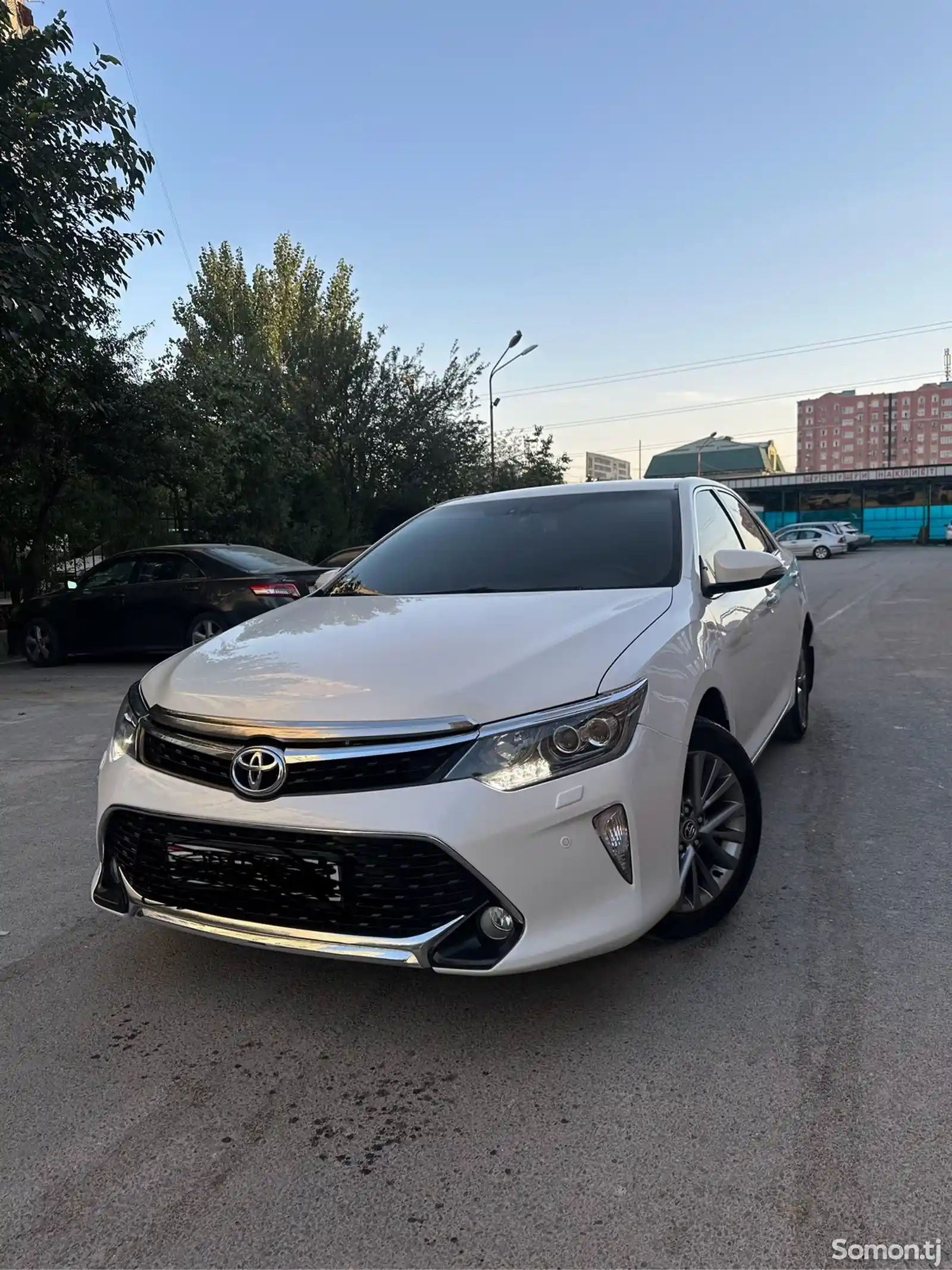 Toyota Camry, 2017-3