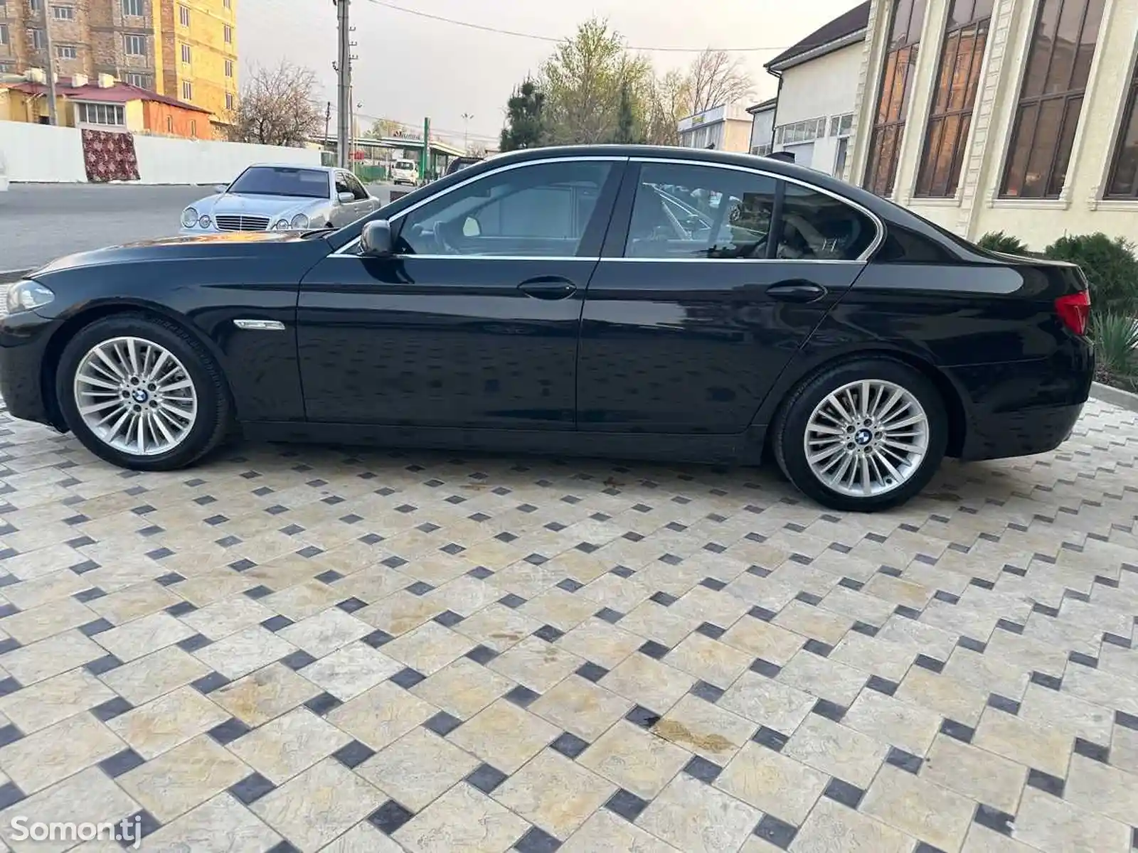 BMW 5 series, 2012-5