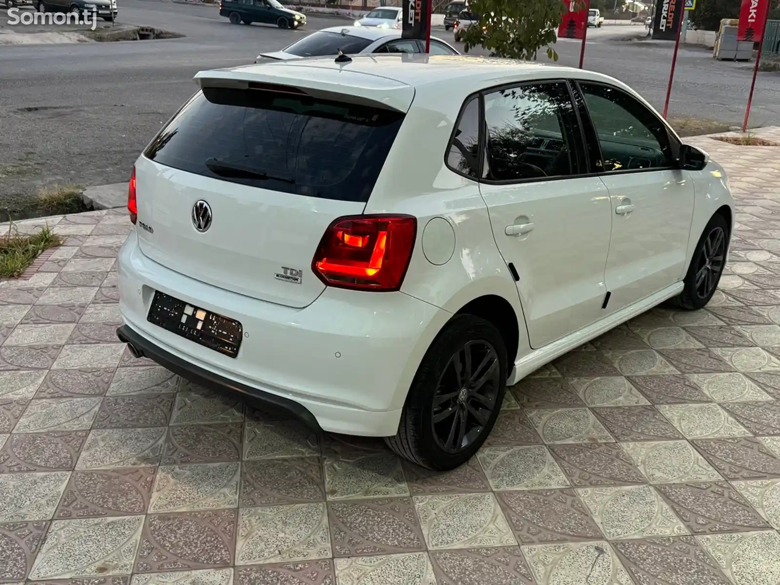 Volkswagen Polo, 2015-3