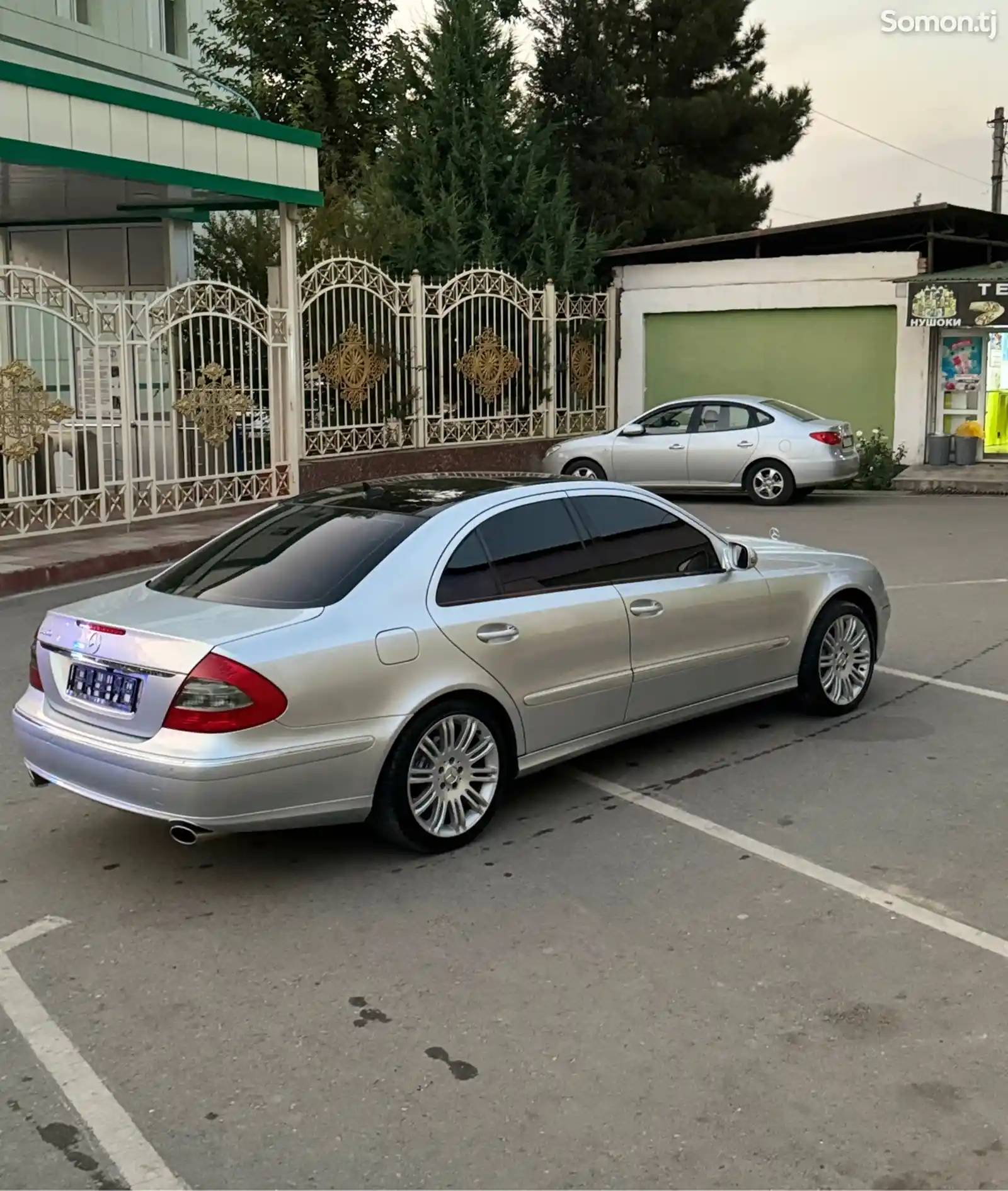 Mercedes-Benz E class, 2008-1