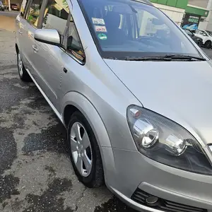 Opel Zafira, 2006