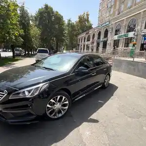 Hyundai Sonata, 2015