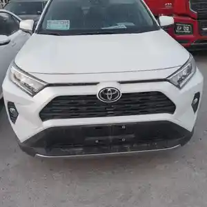 Toyota RAV 4, 2021