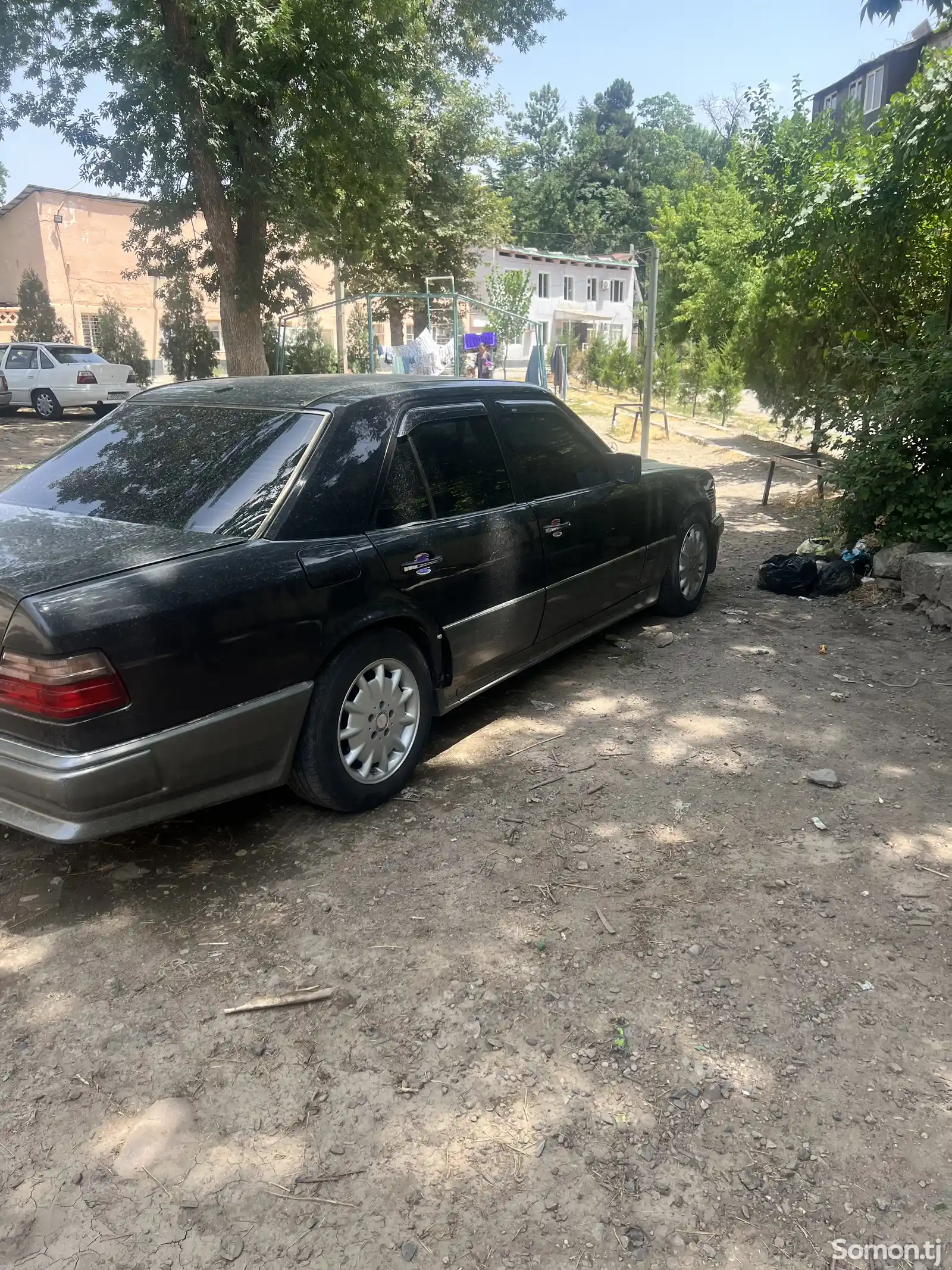 Mercedes-Benz W124, 1995-4