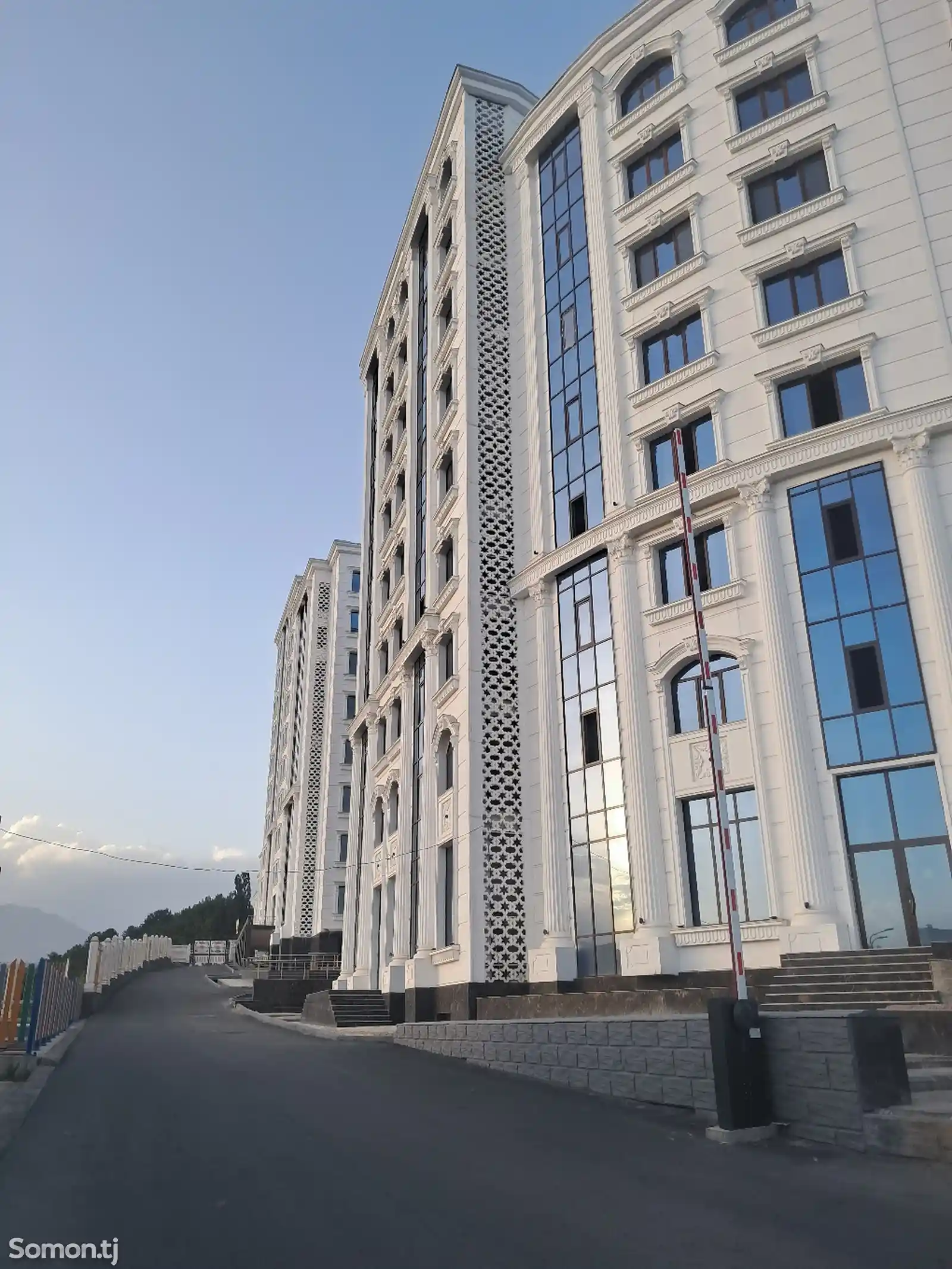 2-комн. квартира, 9 этаж, 84 м², Пединститут Сафо-1