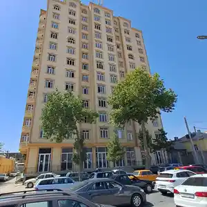 2-комн. квартира, 10 этаж, 52 м², Панчшанбе Гулистон