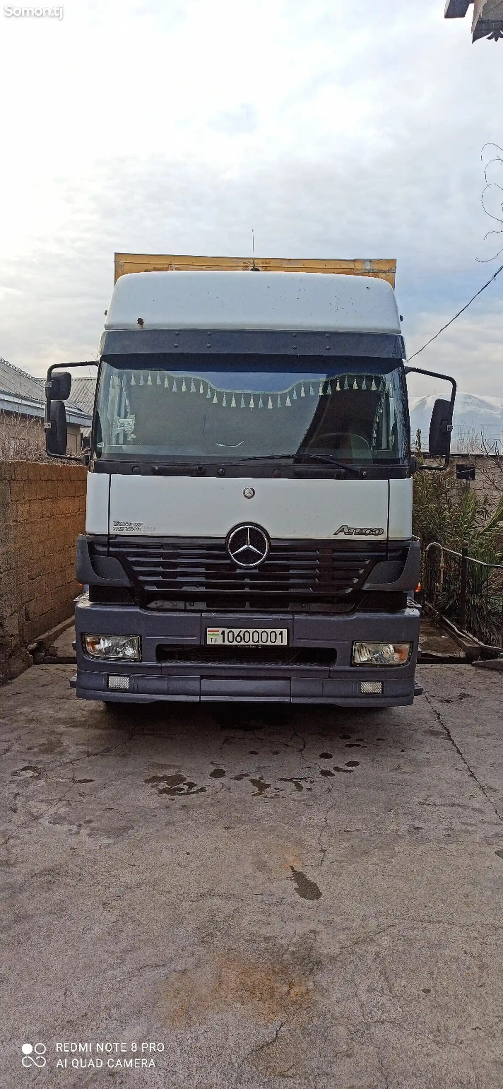 Бортовой грузовик Mercedes-Benz Atego, 2000-8