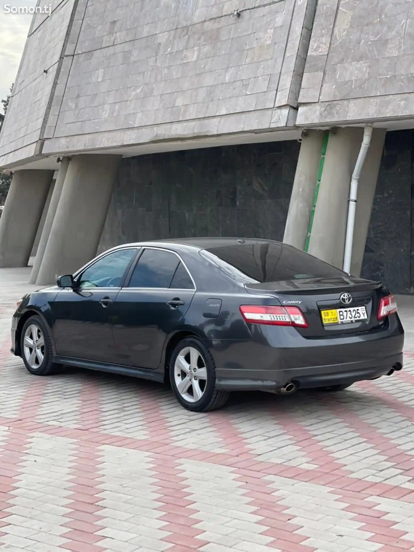 Toyota Camry, 2011-3
