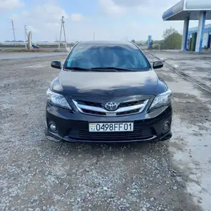 Toyota Corolla, 2013