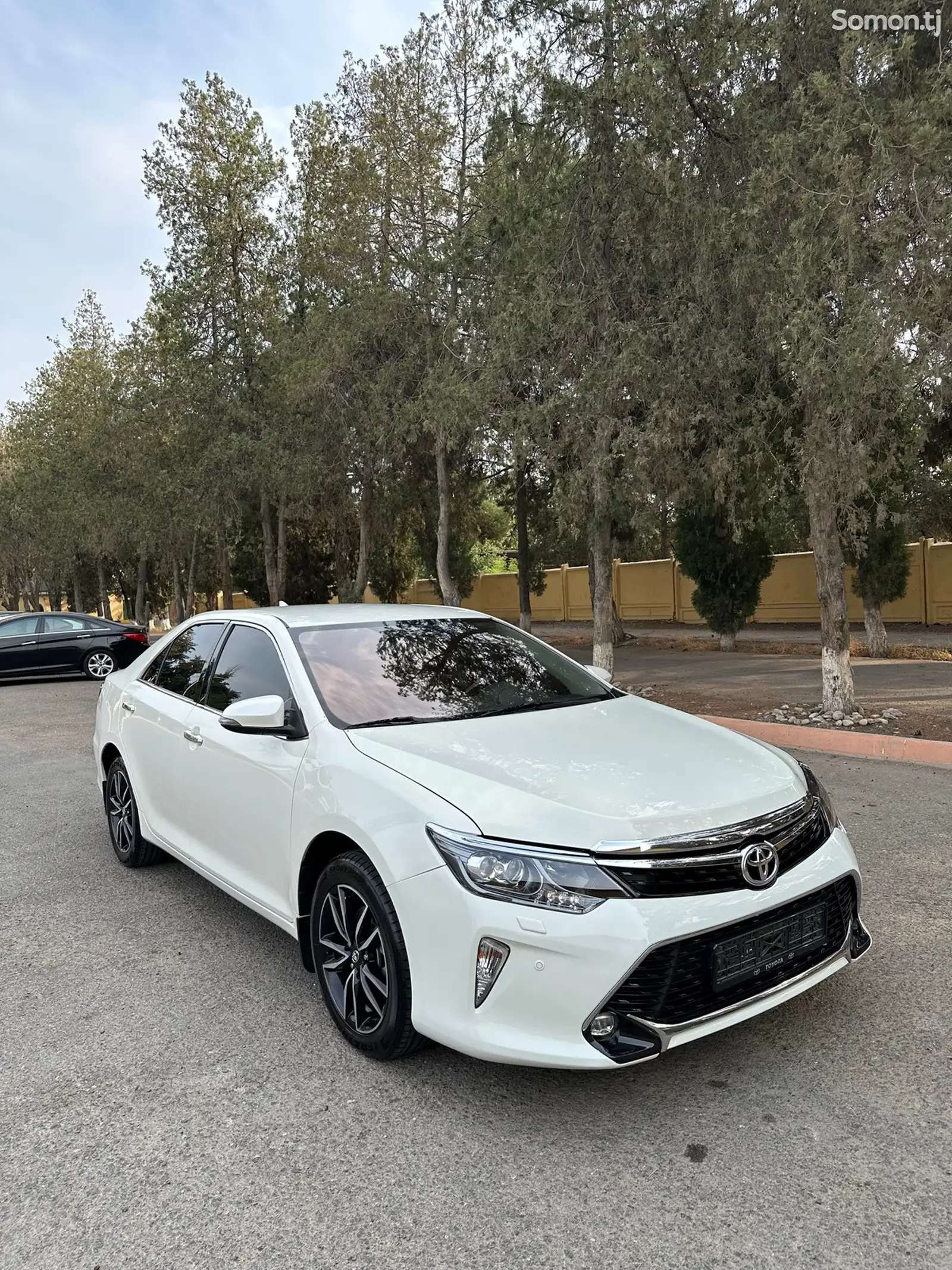 Toyota Camry, 2017-10