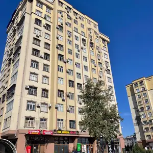 3-комн. квартира, 9 этаж, 107 м², Фирдавси