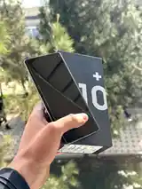 Samsung Galaxy S10 Plus-4