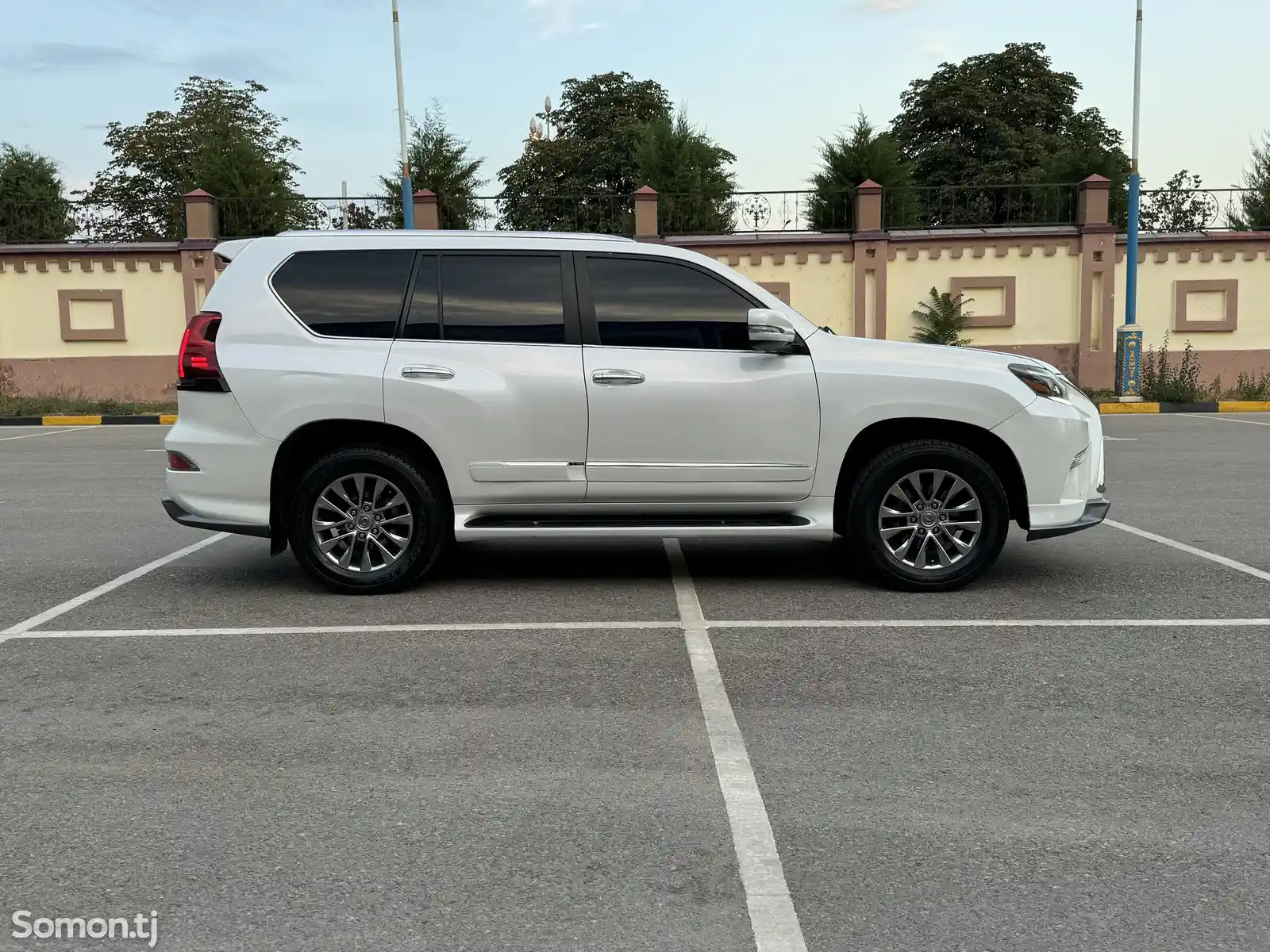 Lexus GX series, 2012-9