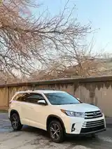 Toyota Highlander, 2015-3