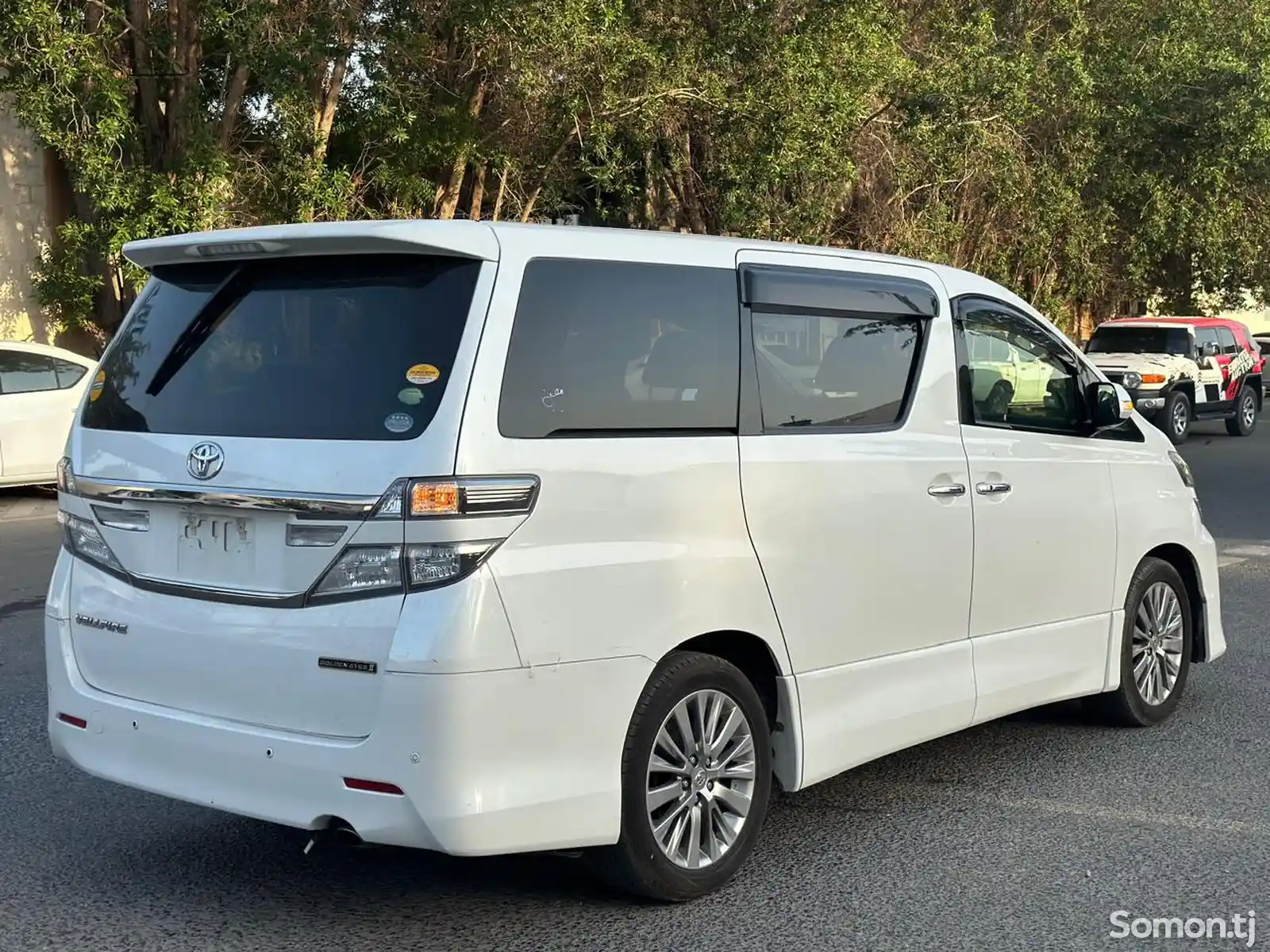 Toyota Alphard, 2015-3