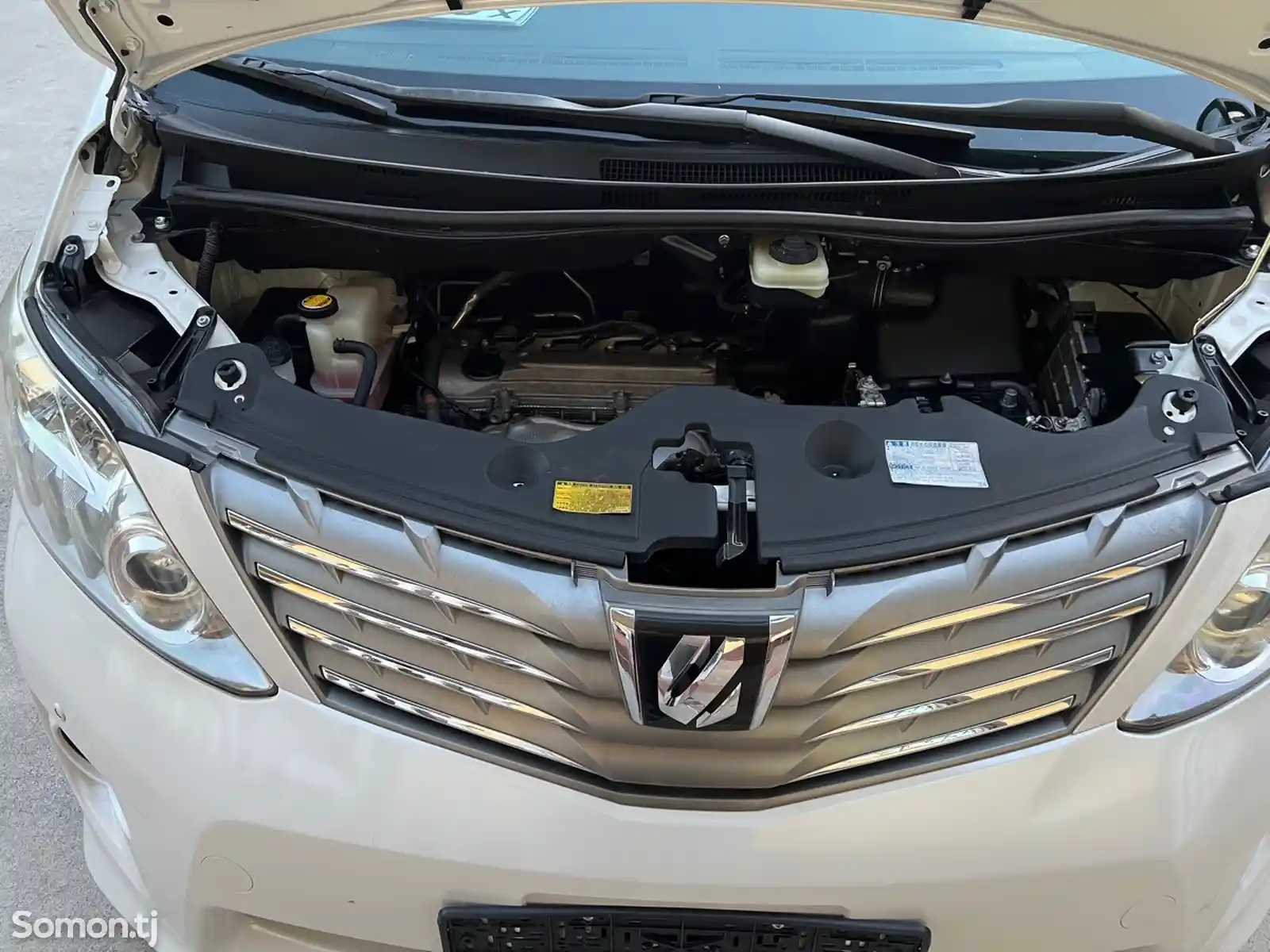 Toyota Alphard, 2014-15