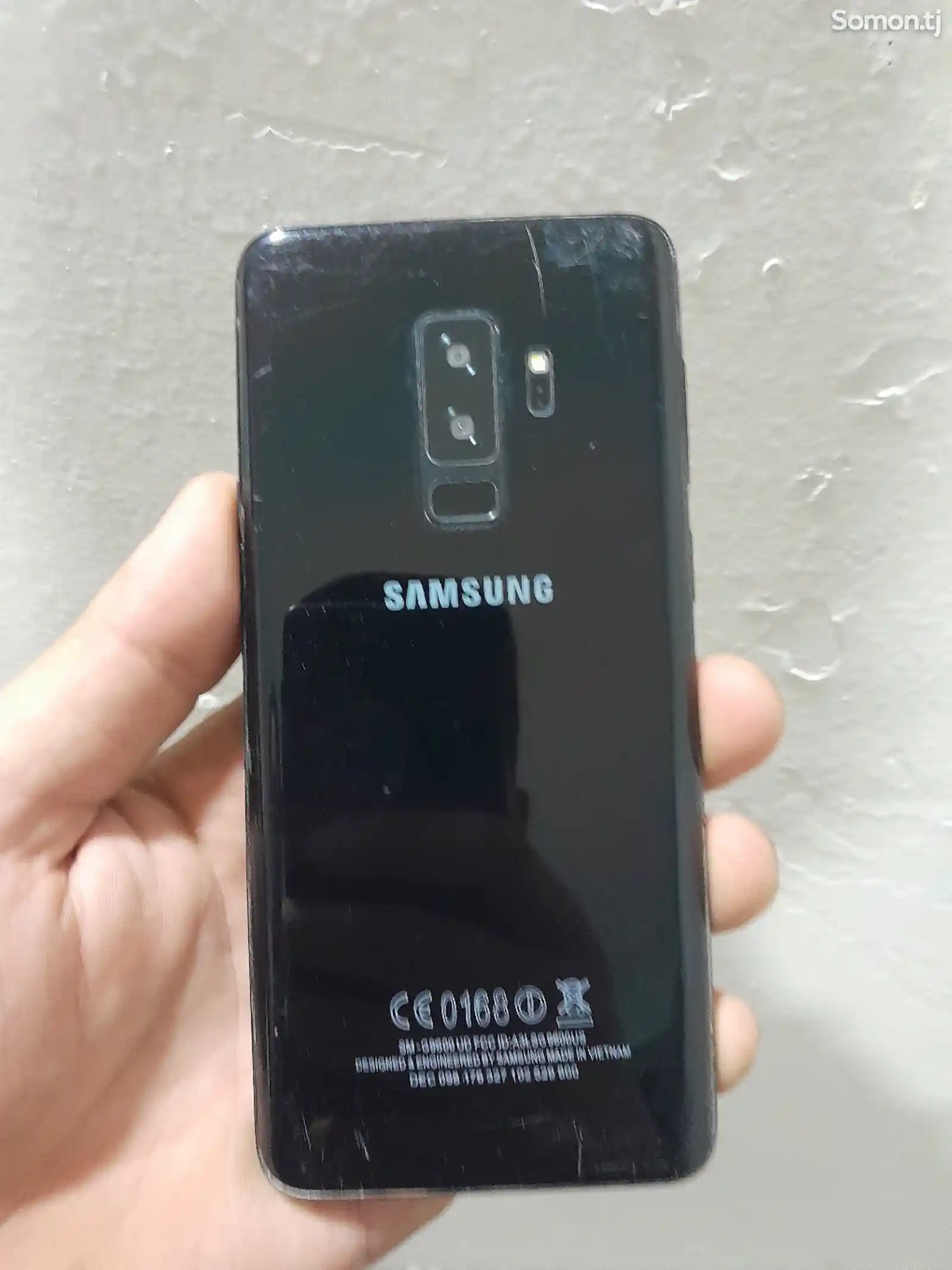 Samsung Galaxy S9 plus-2