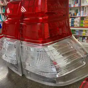 Задние фонари от Toyota Prado