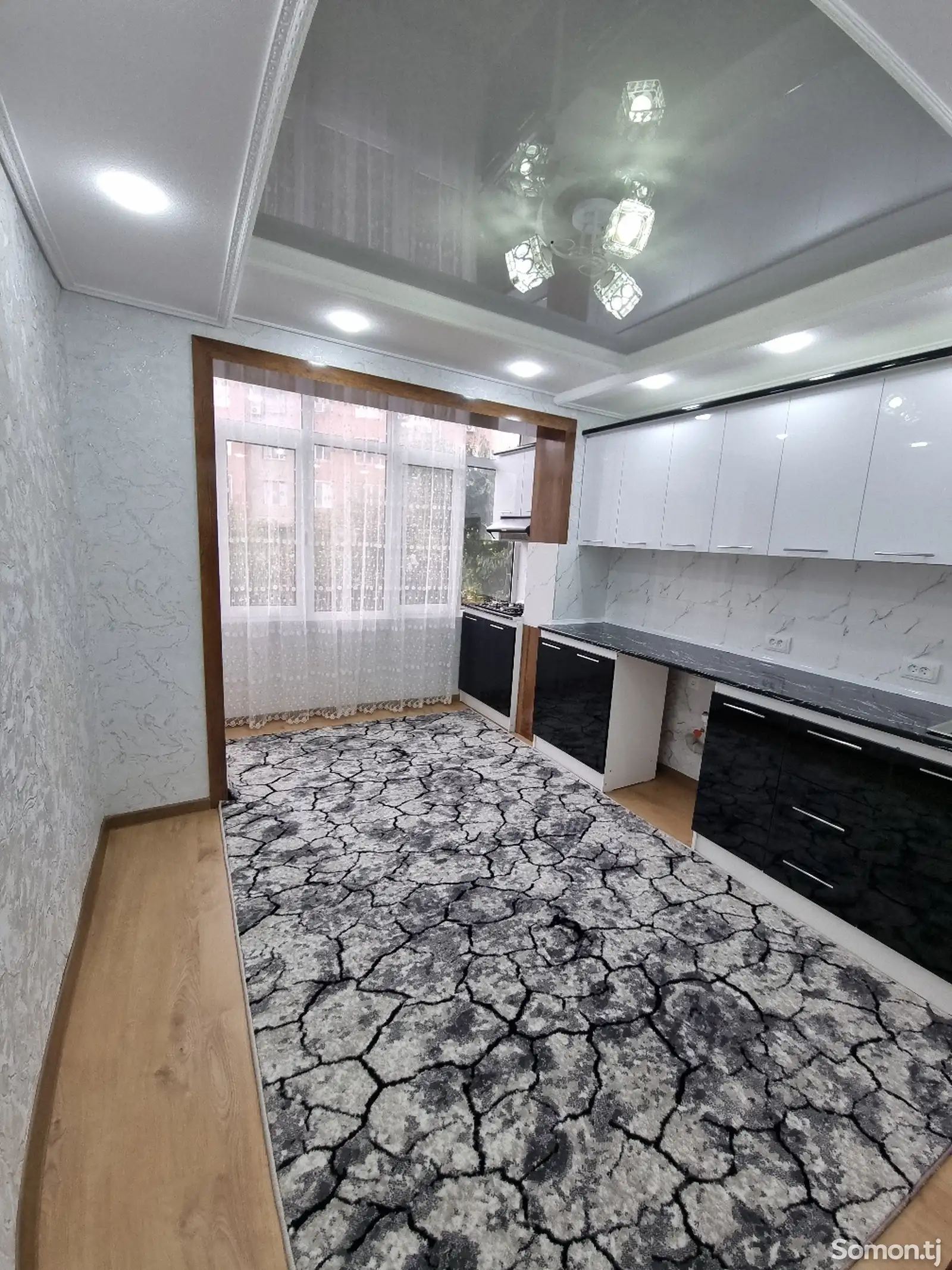 3-комн. квартира, 1 этаж, 80 м², 19 мкр-1