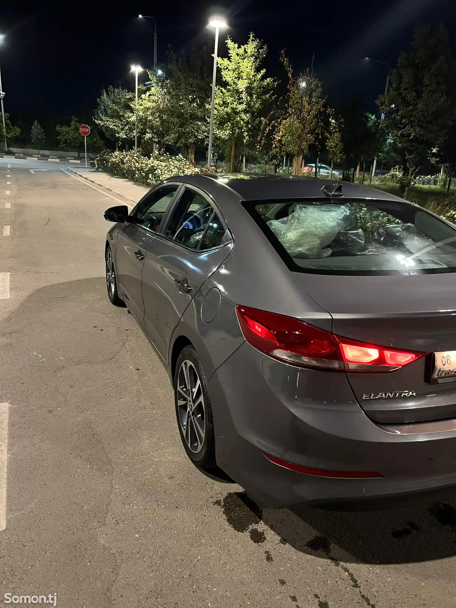 Hyundai Elantra, 2017-3