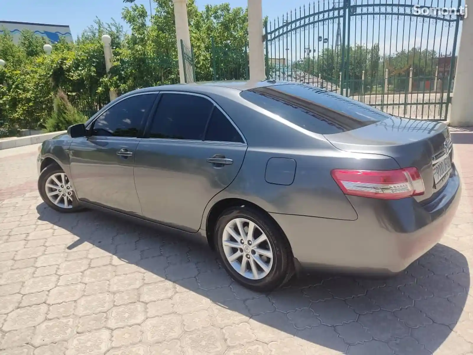 Toyota Camry, 2010-3