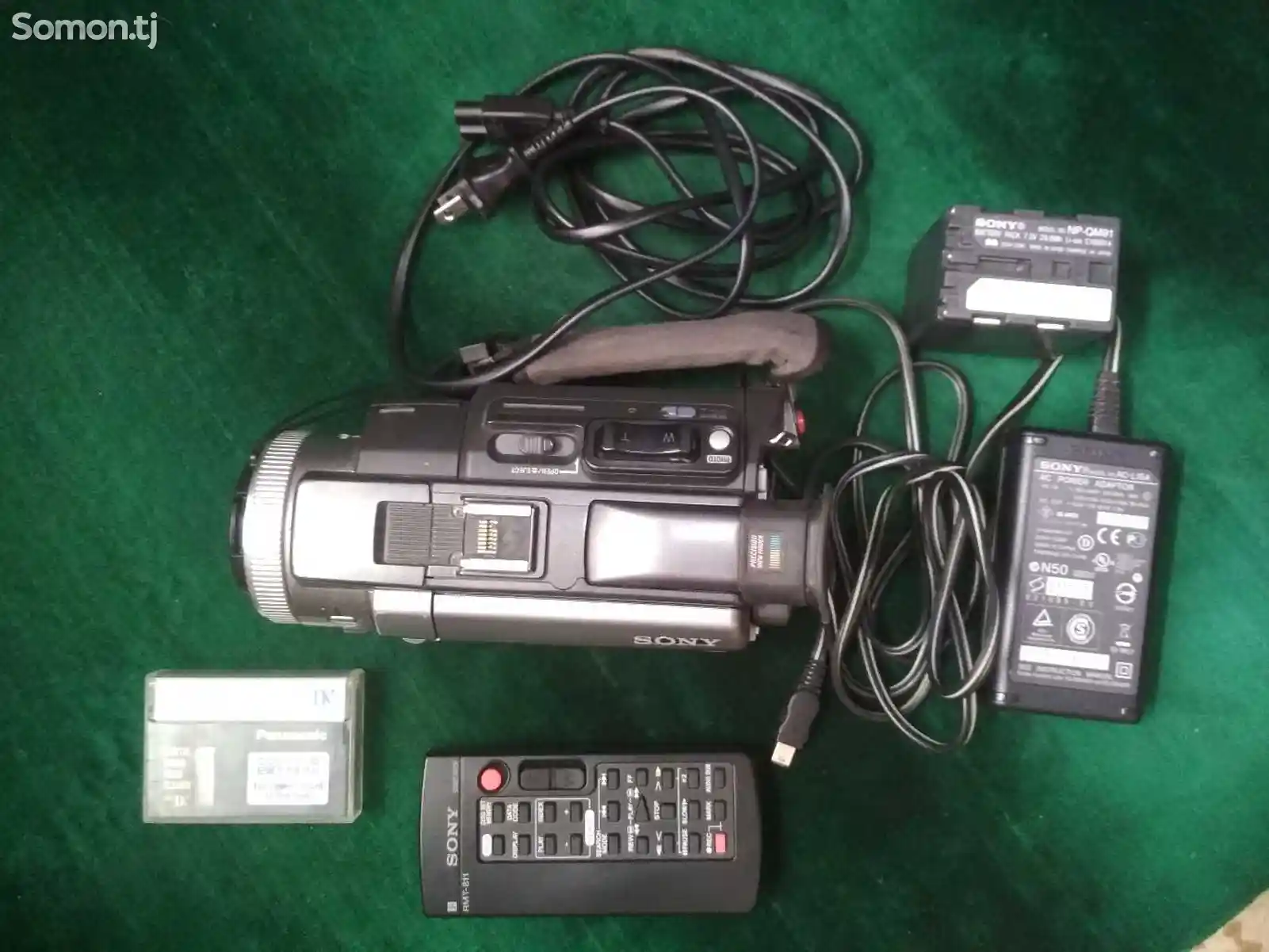 Видеокамера Sony DCR-TRV-940E-7