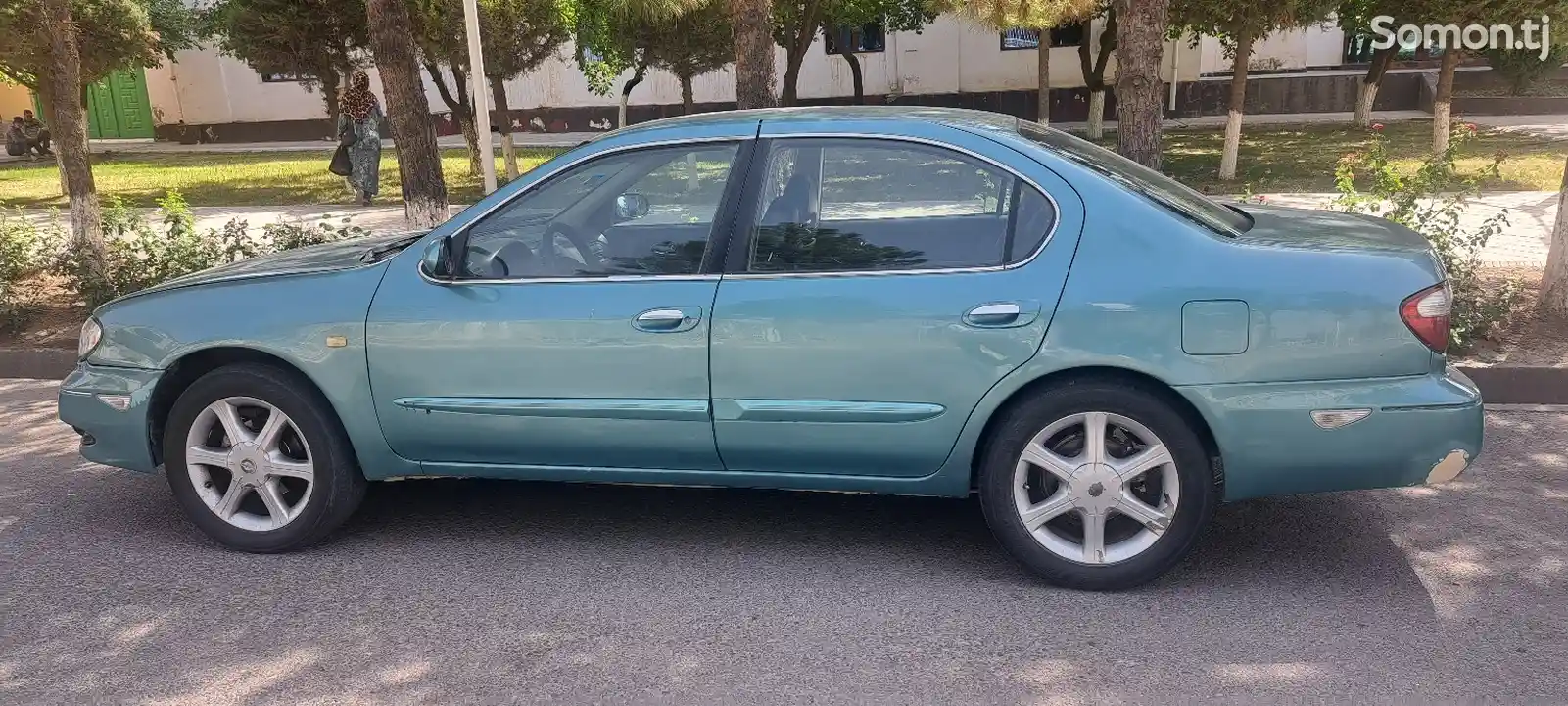 Nissan Maxima, 2000-1