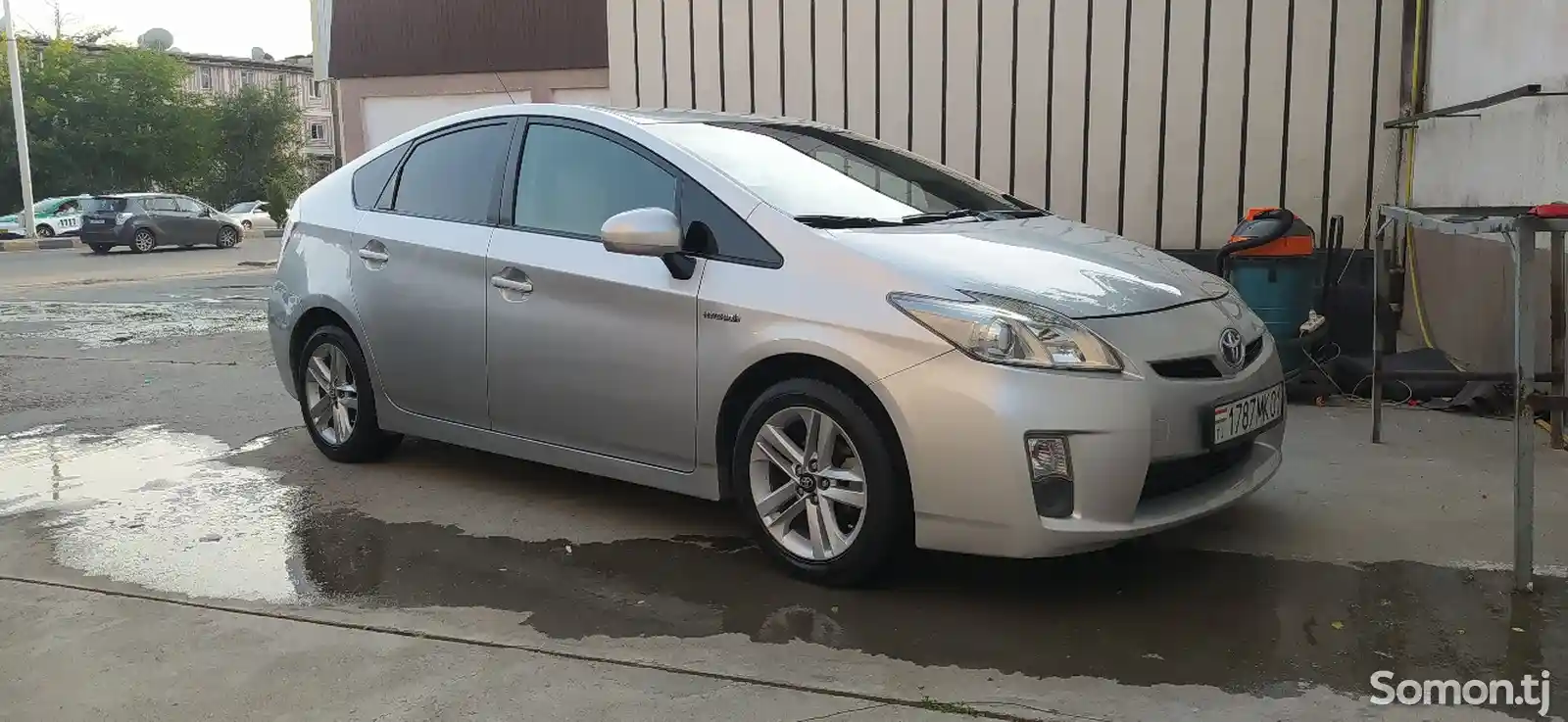 Toyota Prius, 2010-2