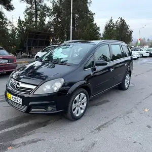 Opel Zafira, 2006