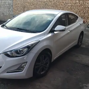 Hyundai Avante, 2015