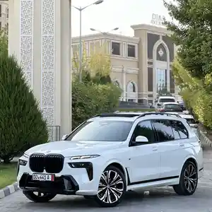 BMW X7, 2023