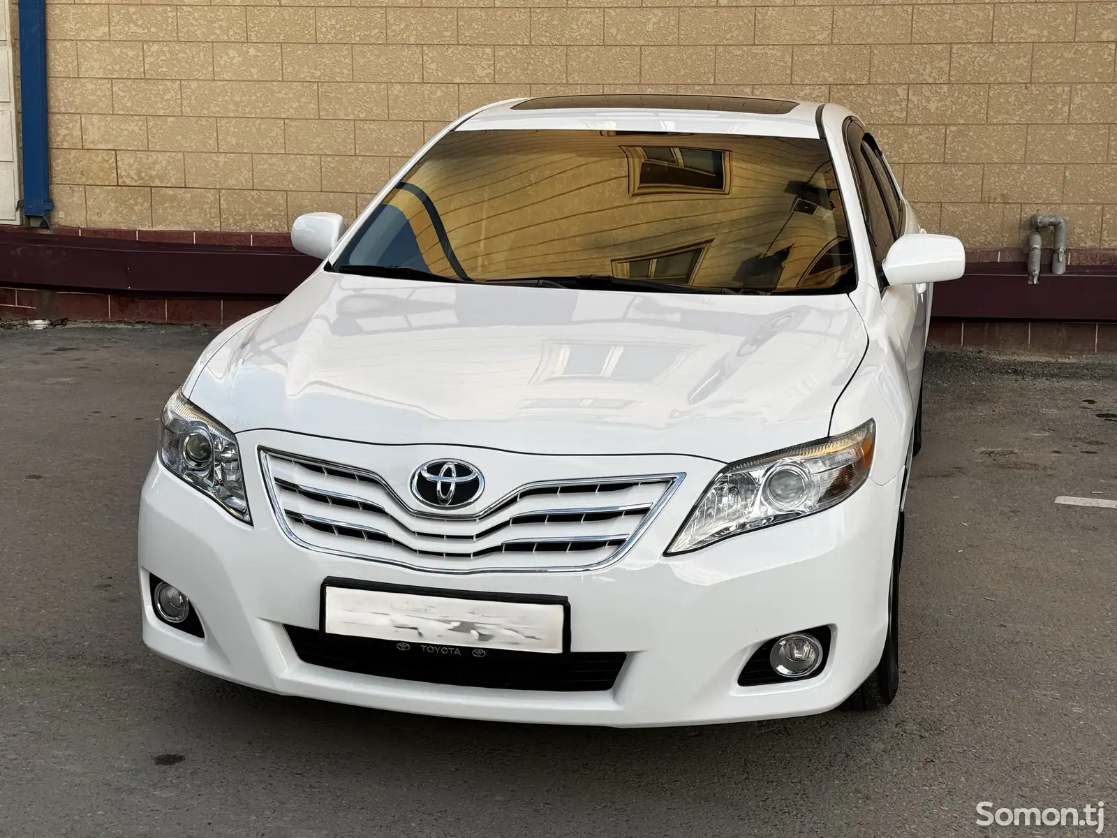 Toyota Camry, 2010-1