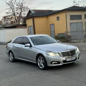 Mercedes-Benz E class, 2010