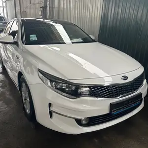 Kia K5, 2016