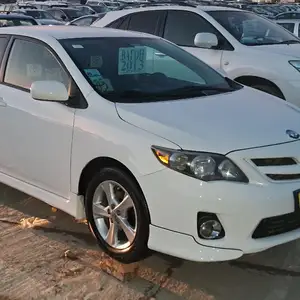 Toyota Corolla, 2013