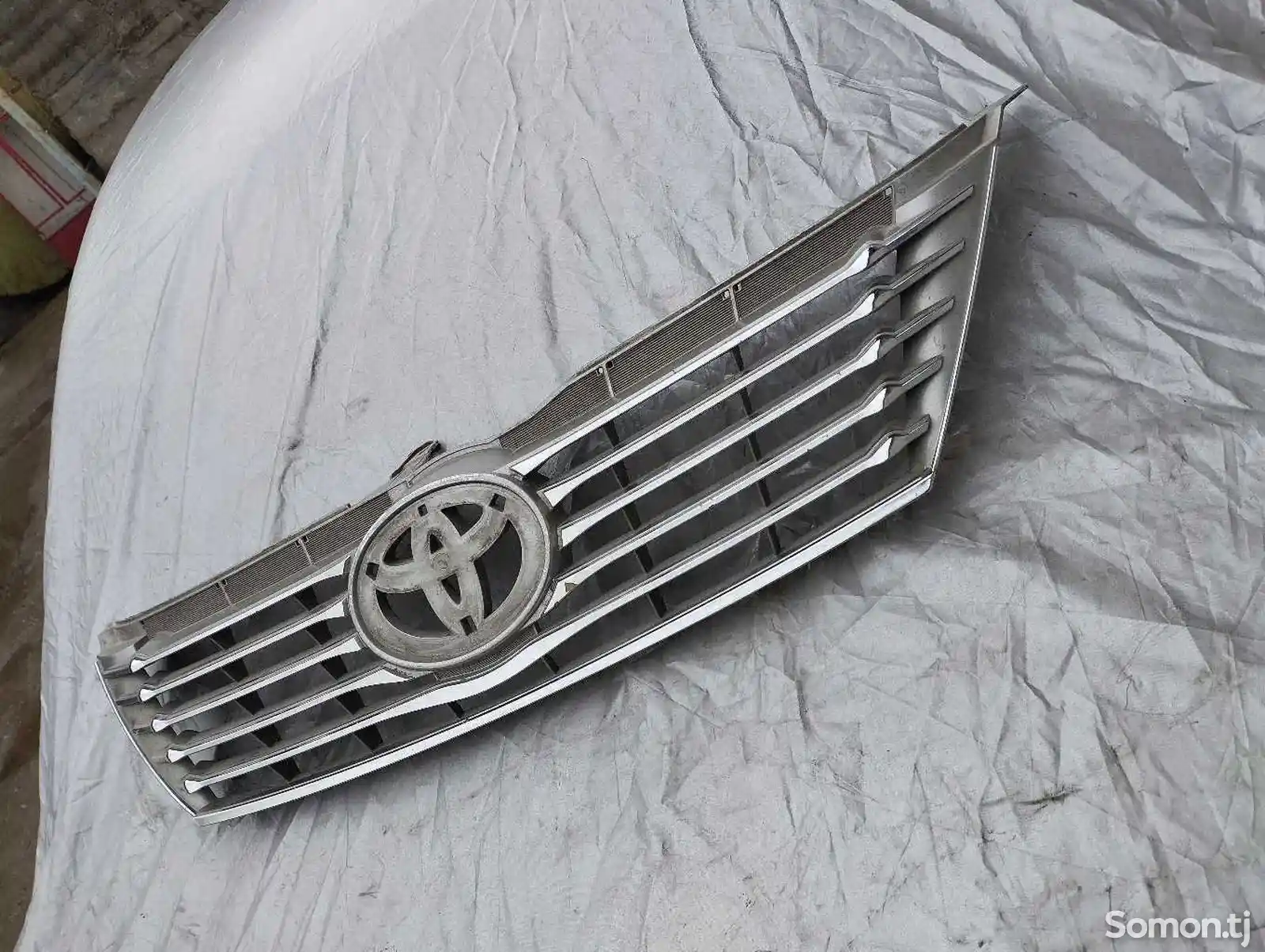Решетка радиатора Toyota Camry ASV50 2012-4