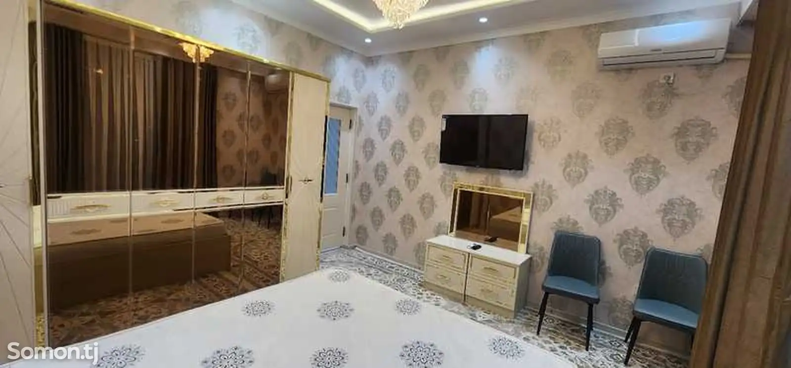 2-комн. квартира, 6 этаж, 65м²,  Аэропорт-1