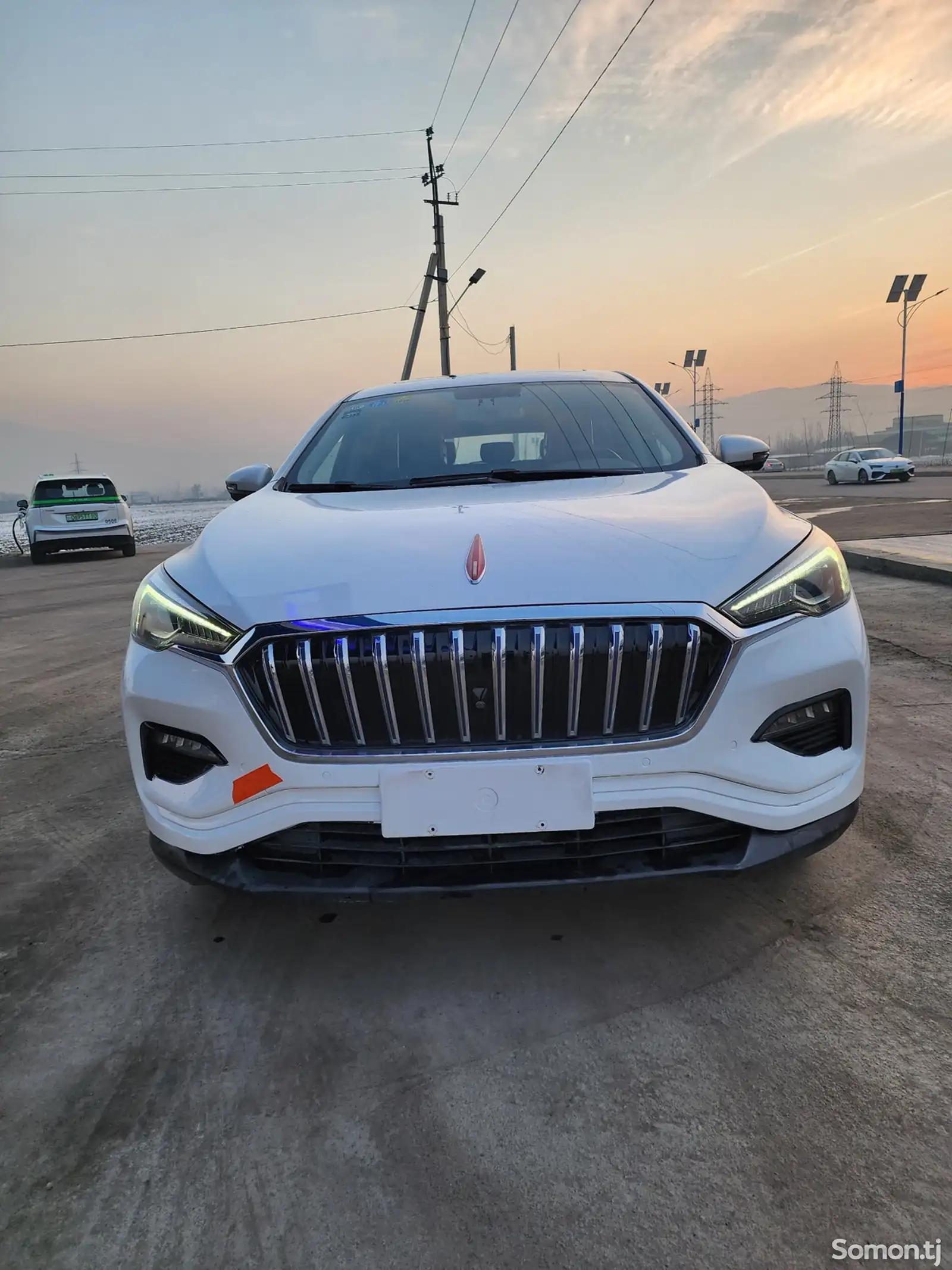 Hongqi E-HS3, 2019-1