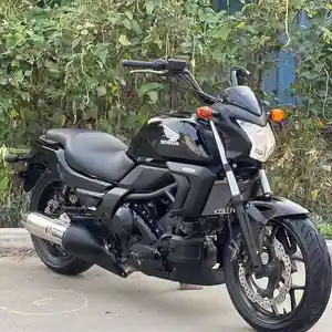 Мотоцикл Honda CTX 700cc на заказ