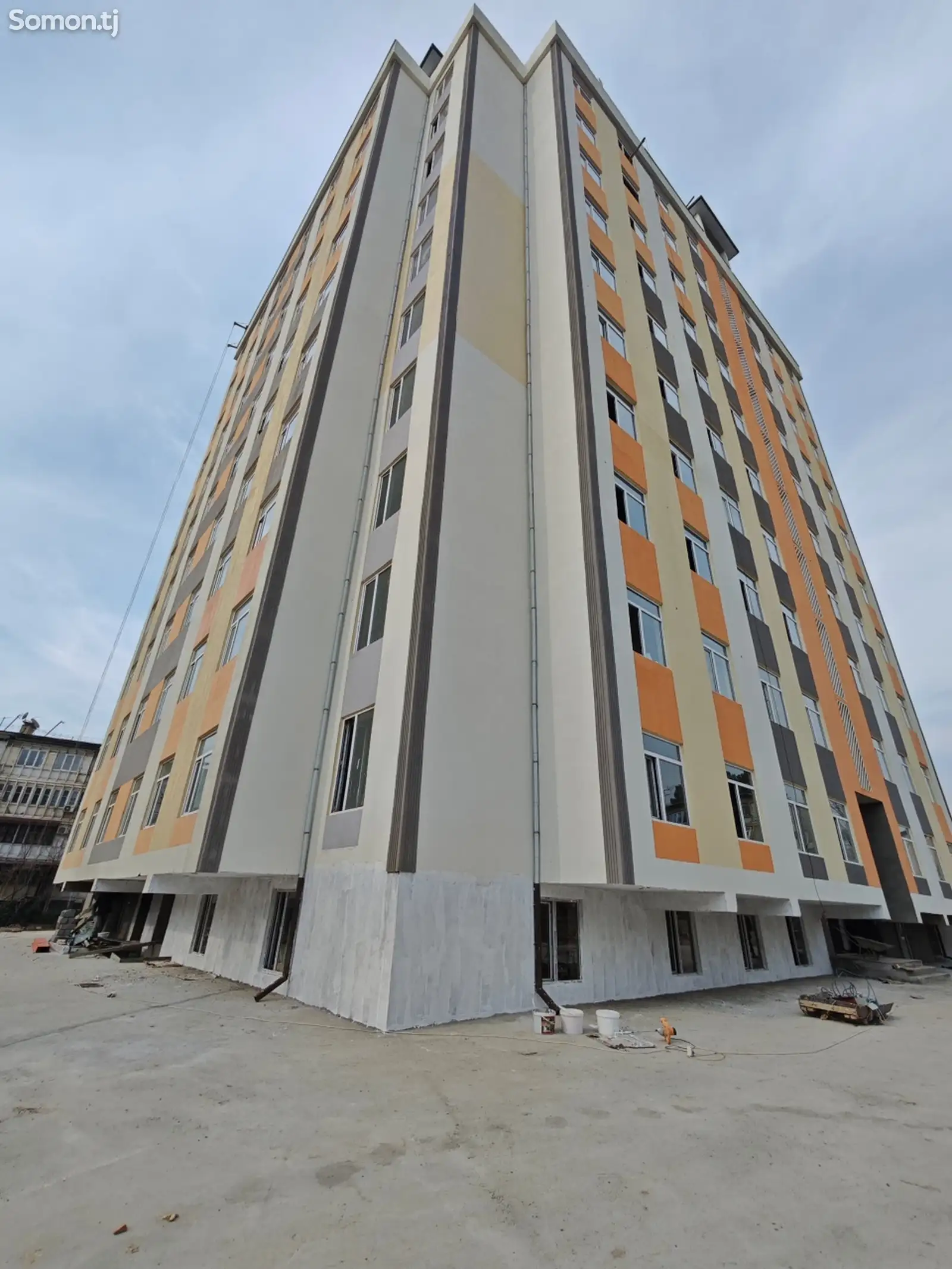 4-комн. квартира, 1 этаж, 115 м², 1 мкр-1