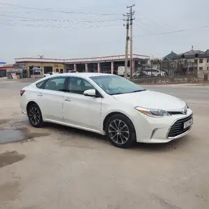 Toyota Avalon, 2016