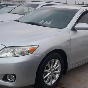 Toyota Camry, 2011