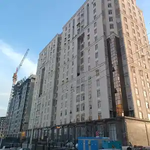 2-комн. квартира, 16 этаж, 72 м², 112мкр