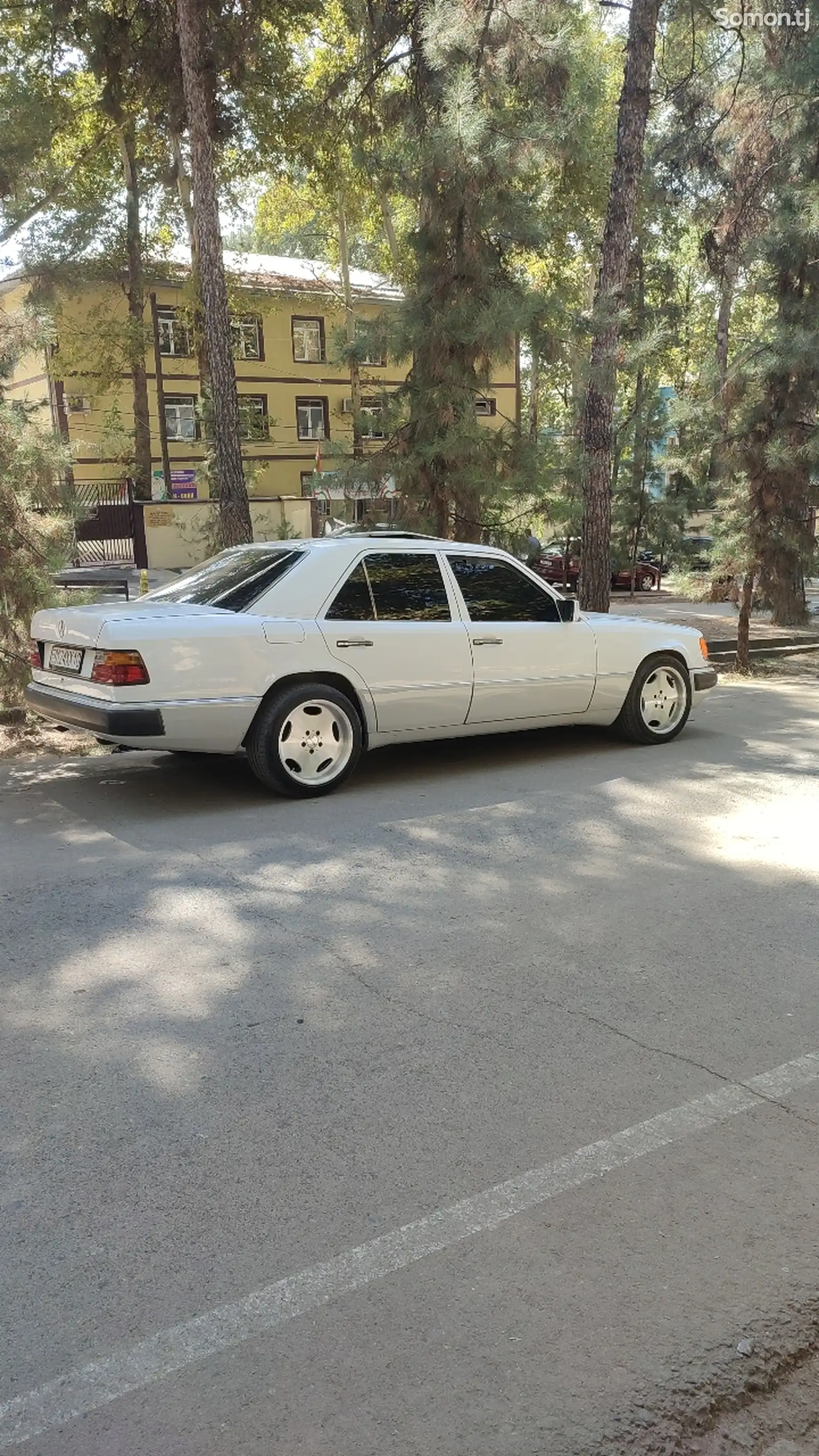 Mercedes-Benz W124, 1992-1