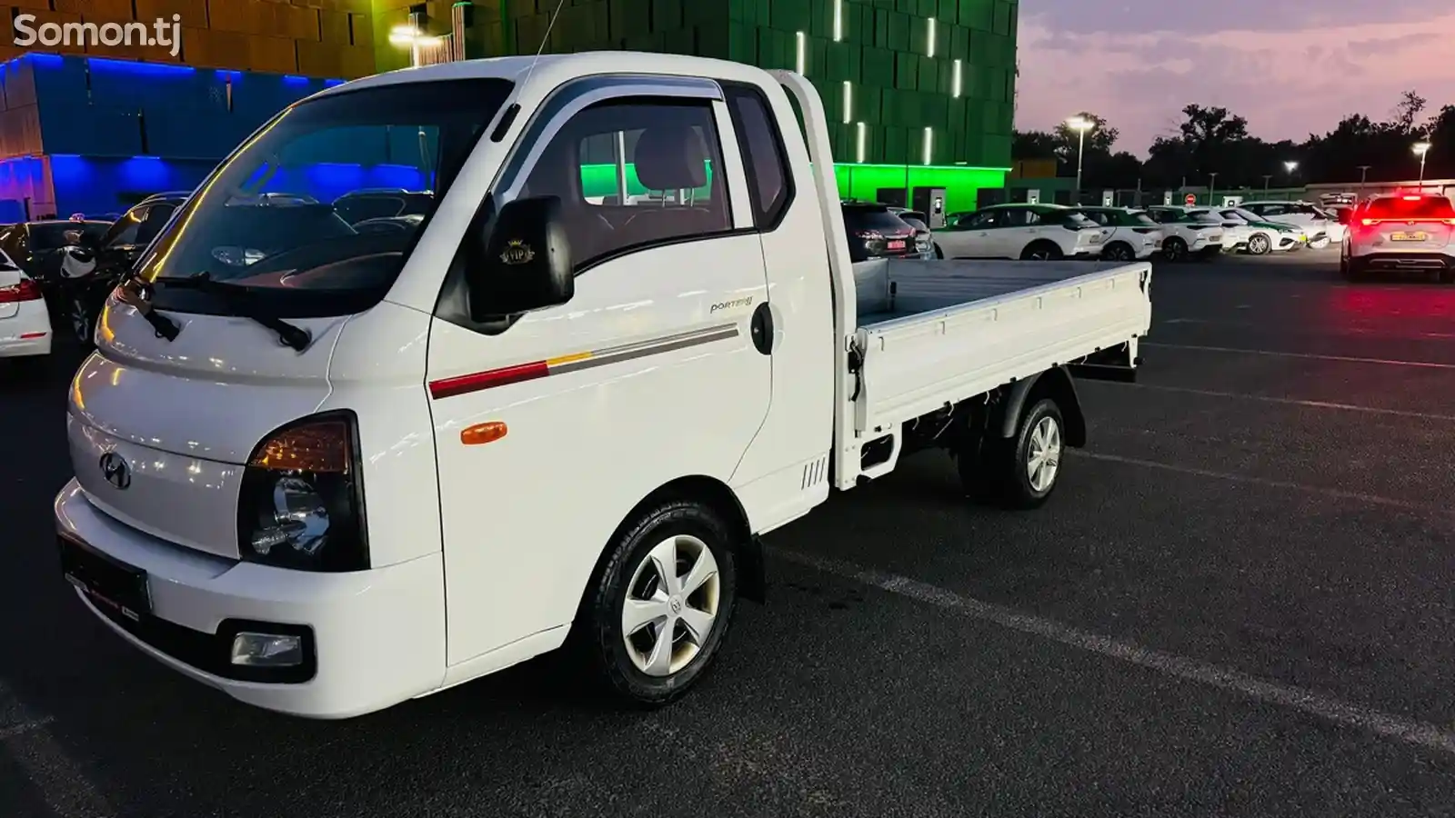 Бортовой автомобиль Hyundai Porter 2, 2015-9