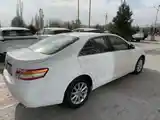 Toyota Camry, 2010-8