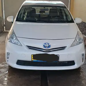 Toyota Prius, 2012